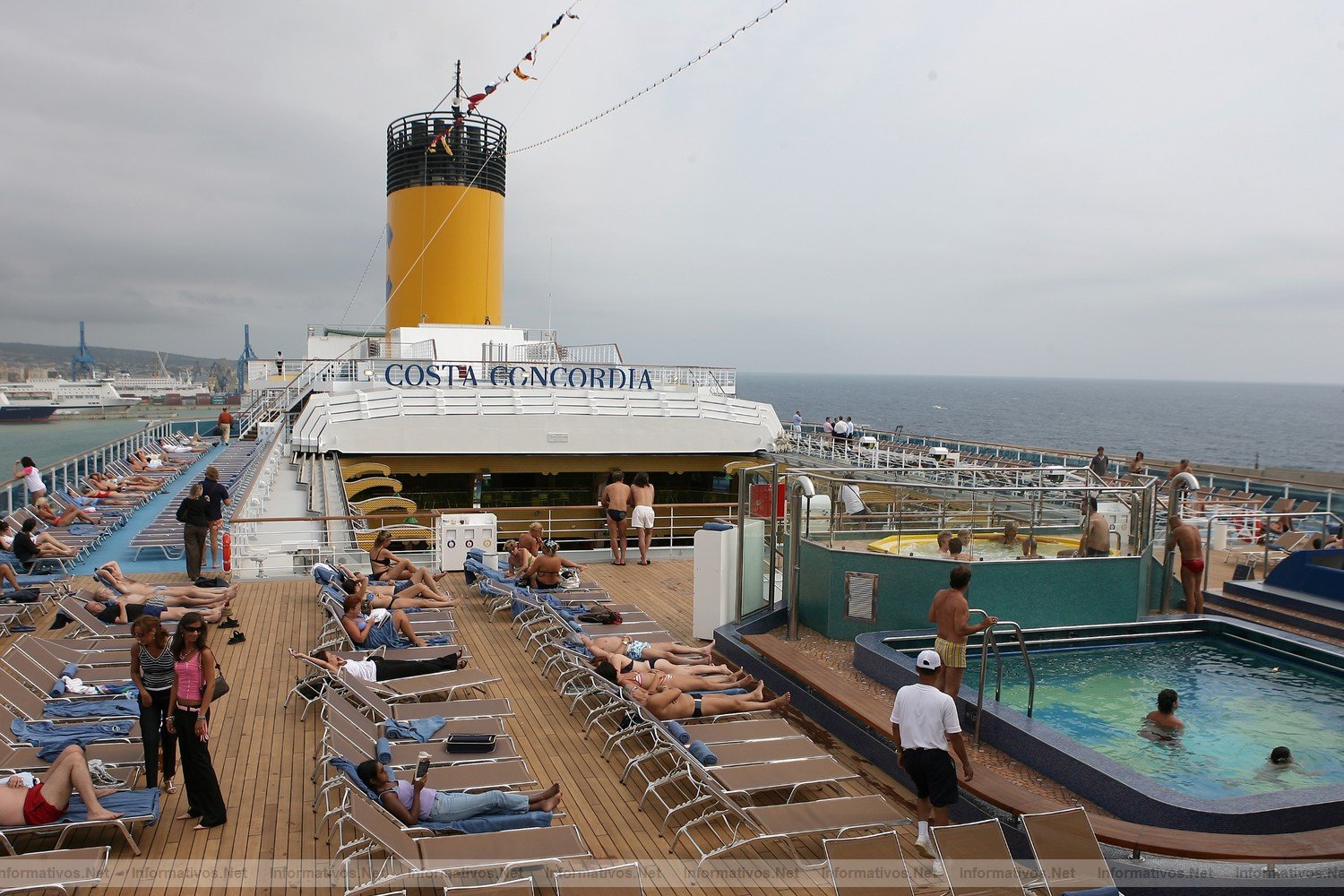 Civitavecchia(IT)07072006.- Bautizo-Viaje Inaugural del Costa Concordia.