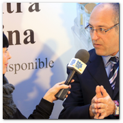 :: Pulse para Ampliar :: BCN26ENE012.- Entrevista al Doctor Fernando Fariñas, experto en inmunología y patologías infecciosas