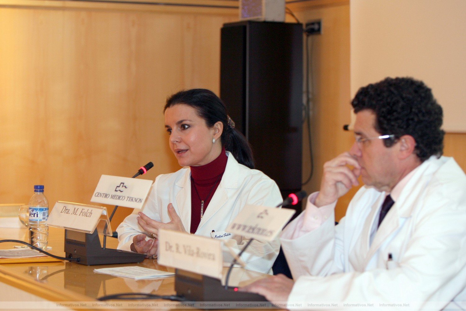 Dra. Montse Folch, nutricionista, acompañada del Dr. Ramón VilaRovira, cirujano plástico.
