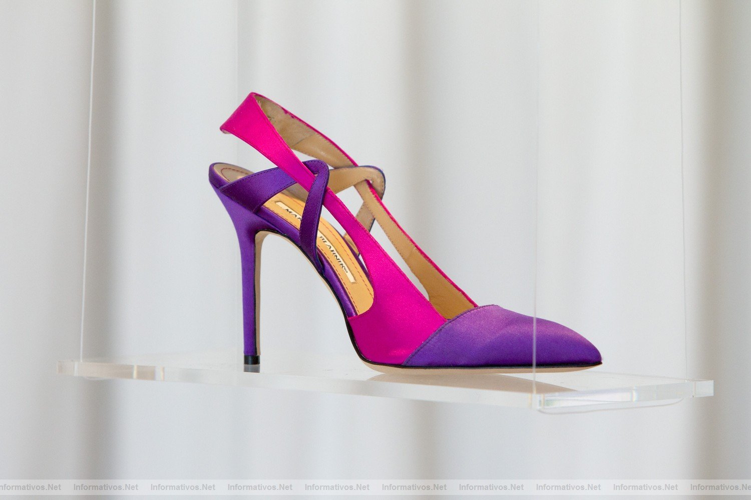 BCN15FEB012.- Manolo Blahnik presenta una Colección 2012 “salvaje” bajo la influencia de Matisse