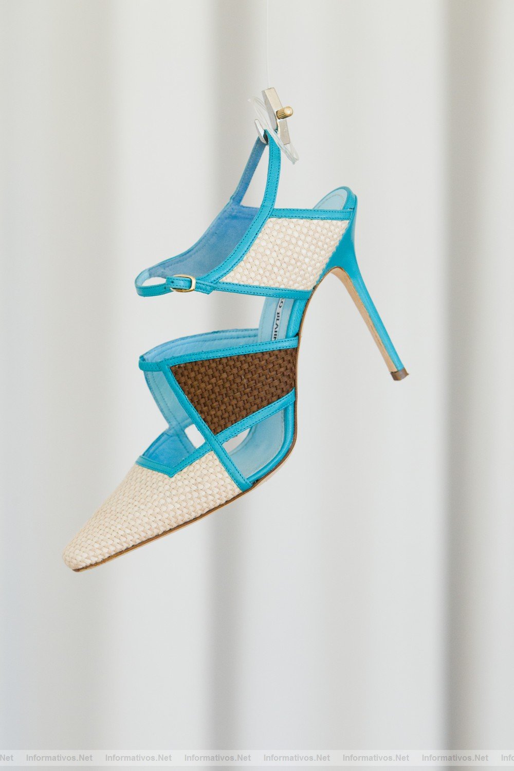 BCN15FEB012.- Manolo Blahnik presenta una Colección 2012 “salvaje” bajo la influencia de Matisse