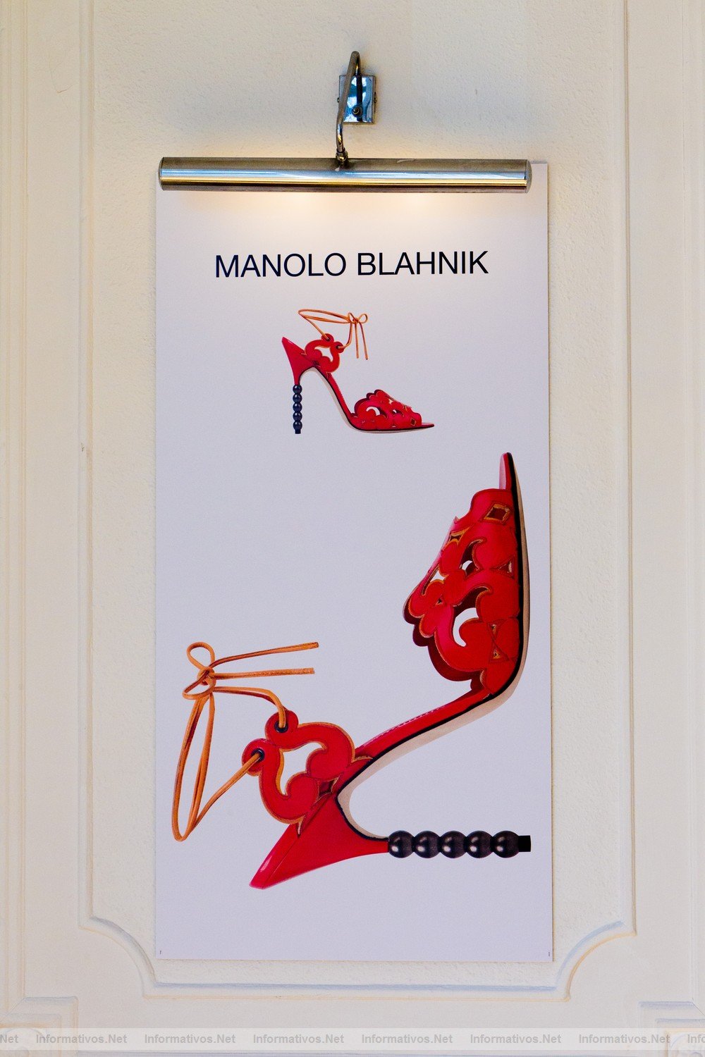 BCN15FEB012.- Manolo Blahnik presenta una Colección 2012 “salvaje” bajo la influencia de Matisse