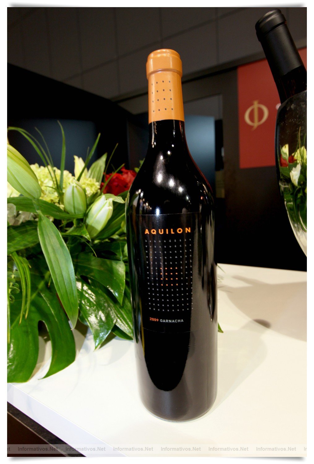 BCN27MAR012.- Espacio Alimentaria Premium: Grupo Jorge Ordóñez. Un Aquilon 2006; un tinto crianza del Campo de Borja 100% garnacha de las Bodegas Alto Moncayo, cuya complejidad y color -cereza profundo- lo ha convertido en 'delicatessen'