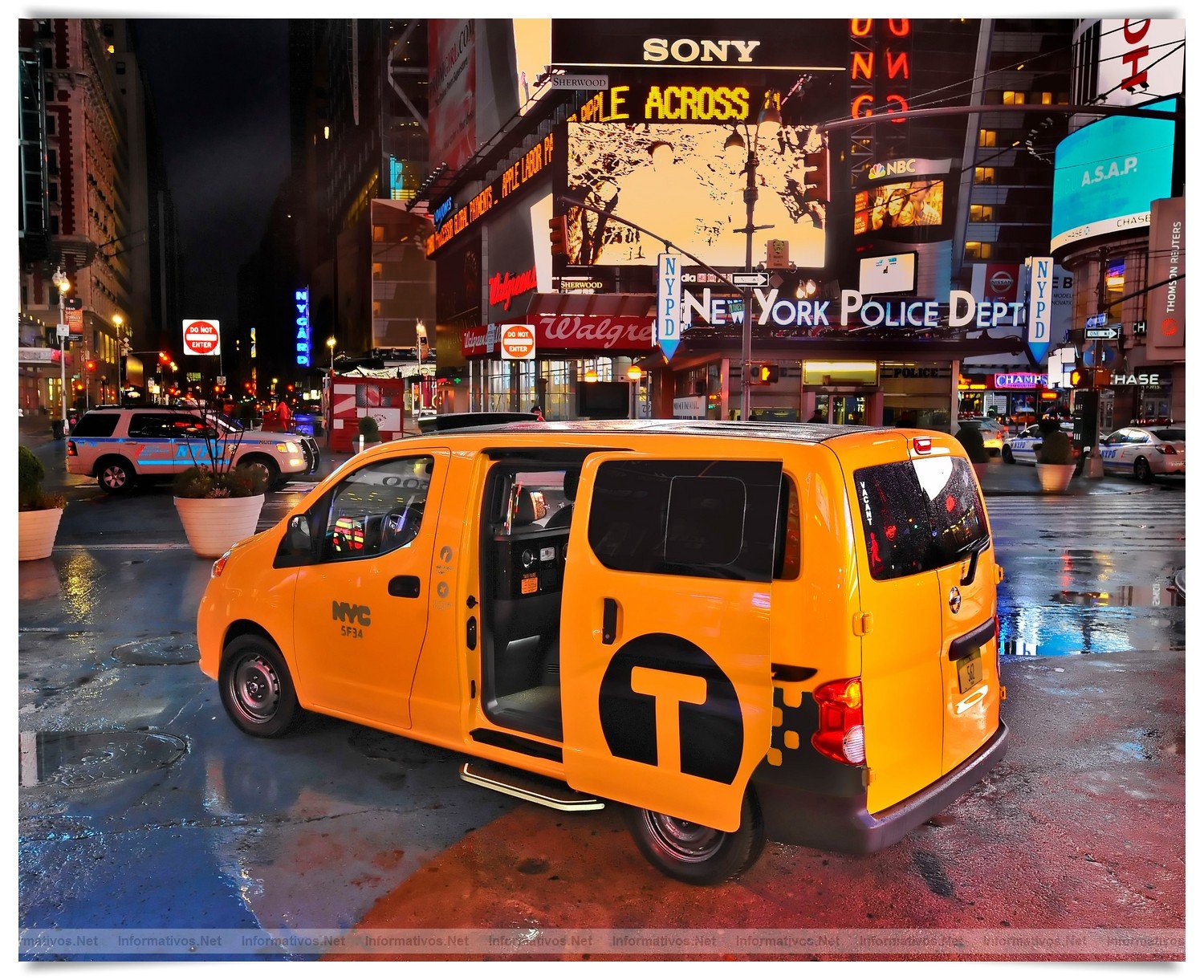 2014 Nissan NV200 Taxi - Time Square Open Door