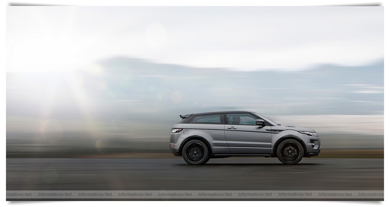 Victoria Beckham y Land Rover presentan el Range Rover Evoque Special Edition. Está pintado a mano en acabado mate