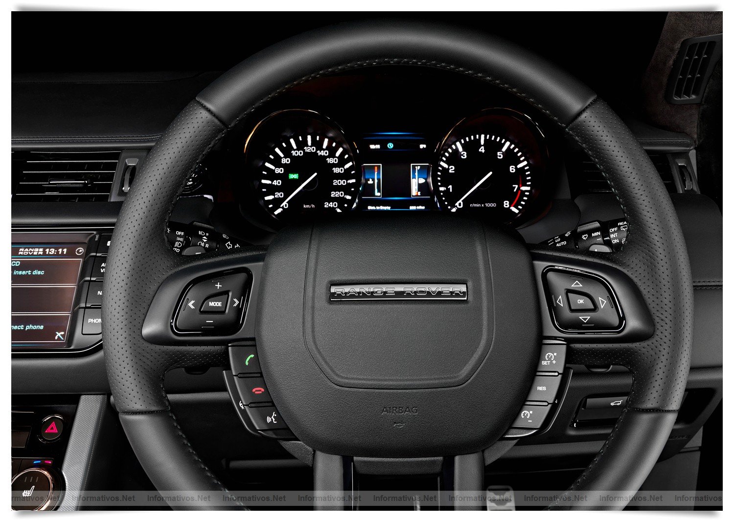 Victoria Beckham y Land Rover presentan el Range Rover Evoque Special Edition.