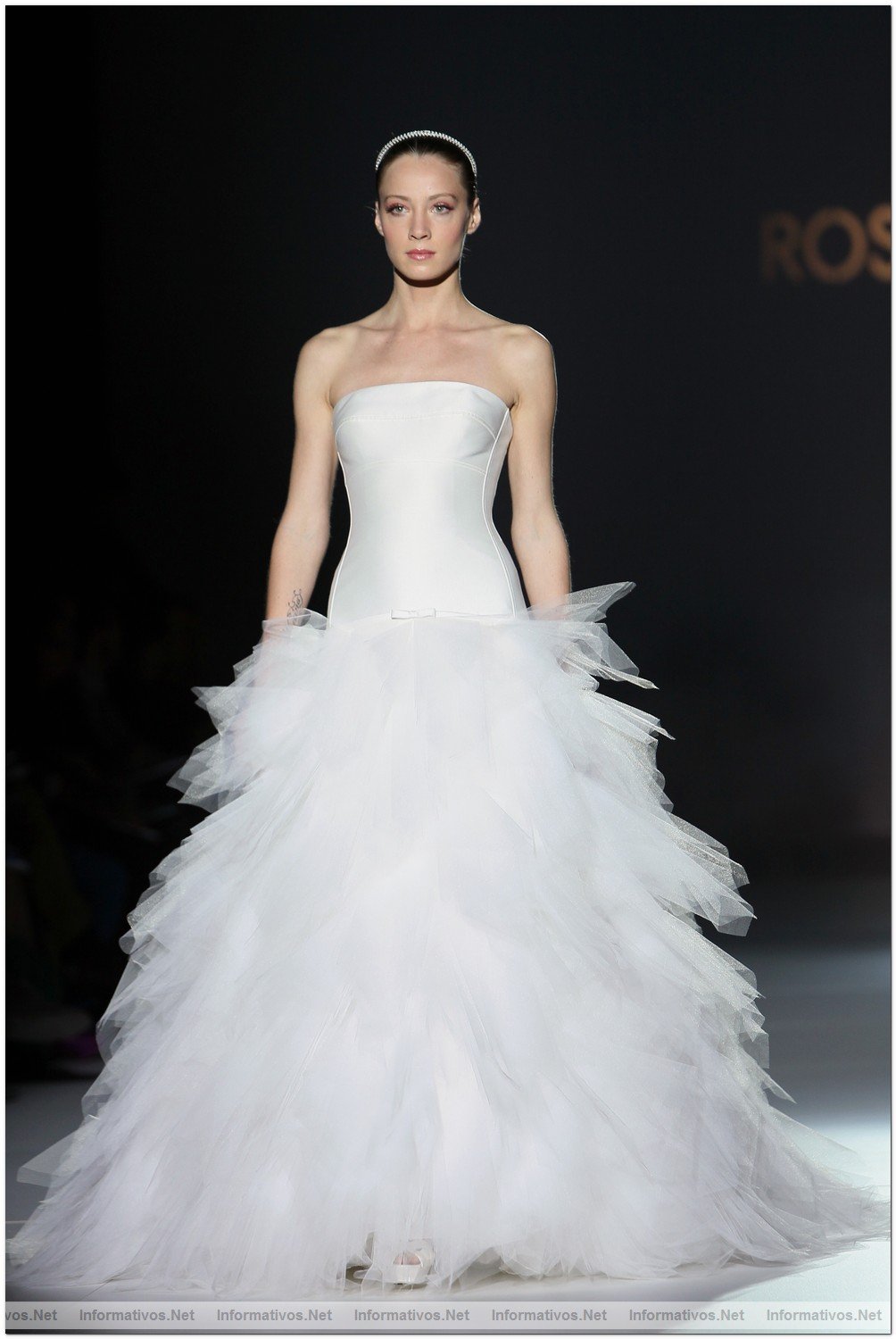 BCN8MAY012.- Pasarela Gaud Novias: Rosa Clar Coleccin 2013