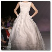 :: Pulse para Ampliar :: BCN8MAY012.- Pasarela Gaudí Novias: Rosa Clará Colección 2013