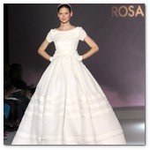 :: Pulse para Ampliar :: BCN8MAY012.- Pasarela Gaudí Novias: Rosa Clará Colección 2013