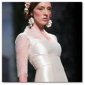 :: Pulse para Ampliar :: BCN Gaudi Novias MAY012.- Colección Victorio & Lucchino 2013