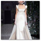 :: Pulse para Ampliar :: BCN Gaudi Novias MAY012.- Colección Victorio & Lucchino 2013