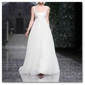 :: Pulse para Ampliar :: BCN Gaudi Novias MAY012.- Colección Victorio & Lucchino 2013