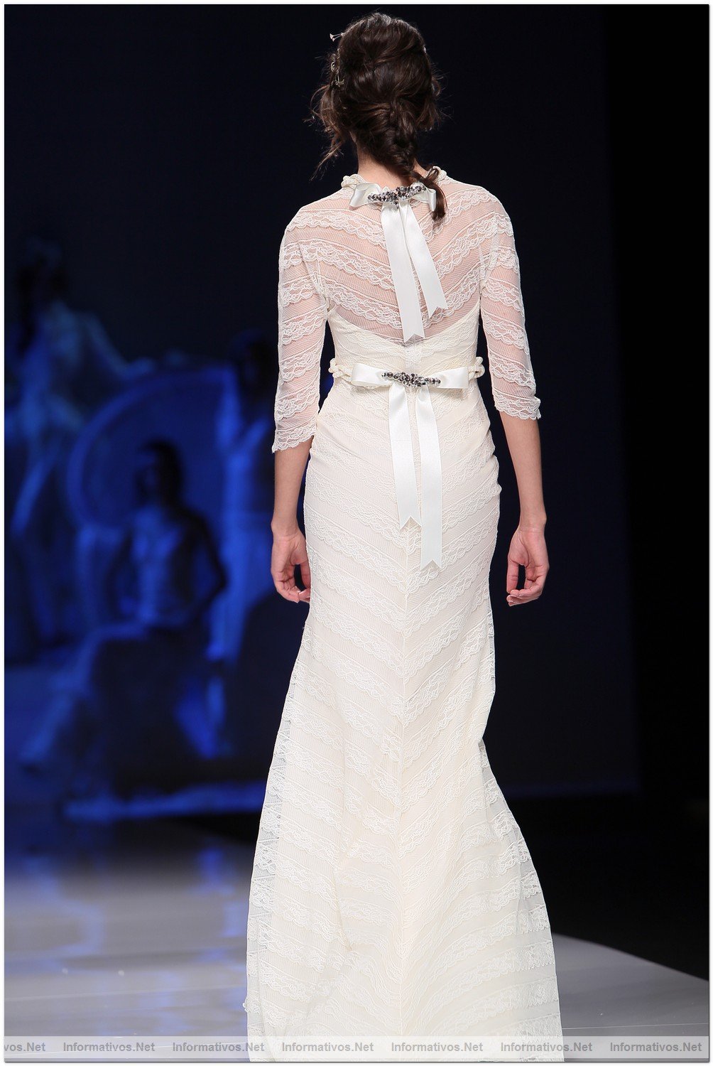 BCN Gaudi Novias MAY012.- Coleccin Yolan Cris 2013