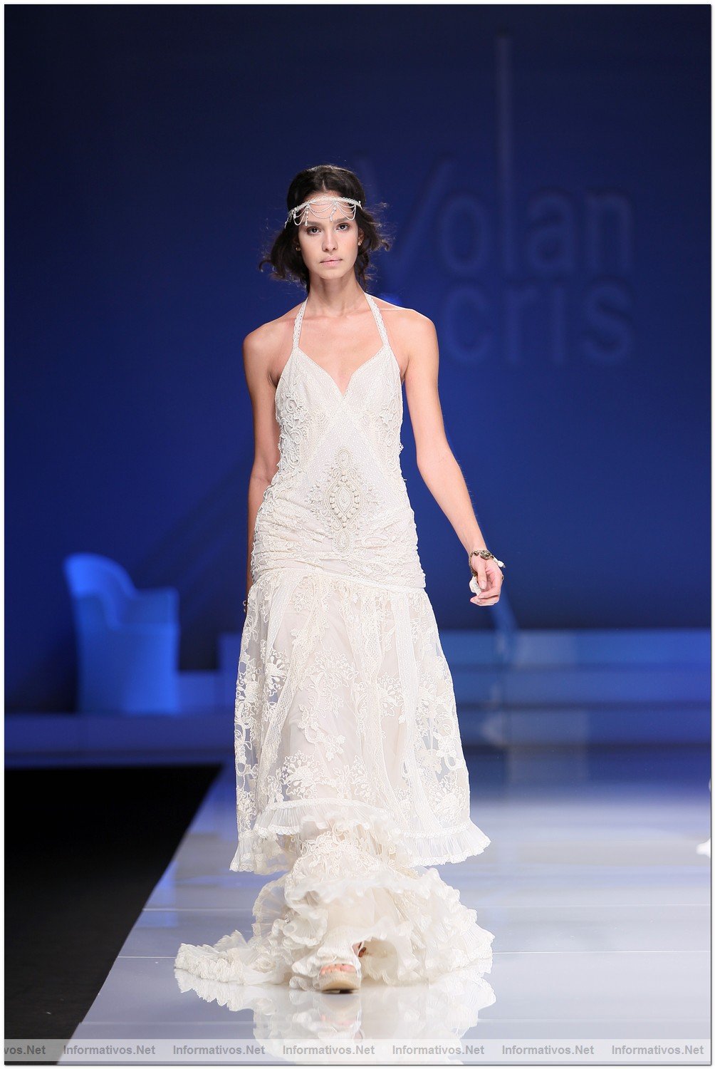 BCN Gaudi Novias MAY012.- Coleccin Yolan Cris 2013