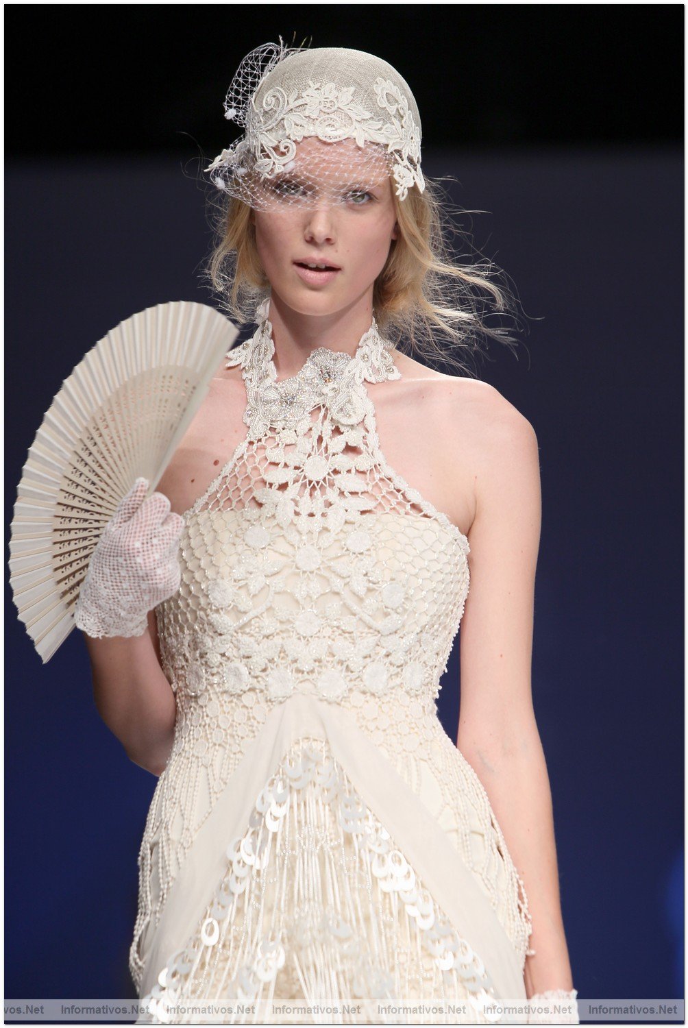 BCN Gaudi Novias MAY012.- Coleccin Yolan Cris 2013