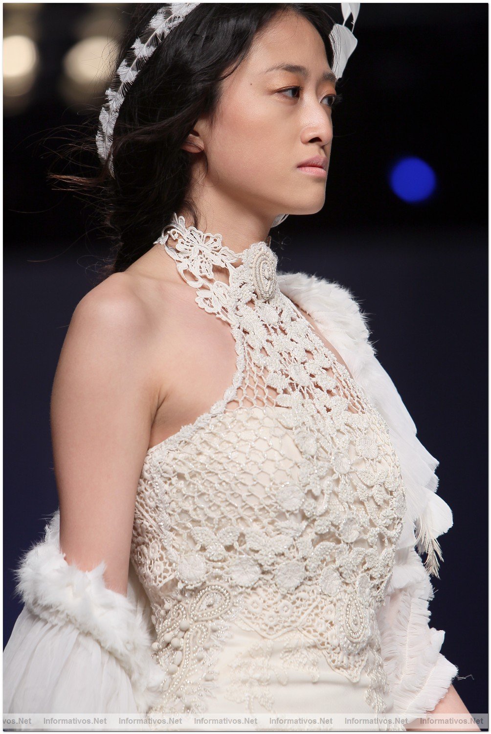 BCN Gaudi Novias MAY012.- Coleccin Yolan Cris 2013