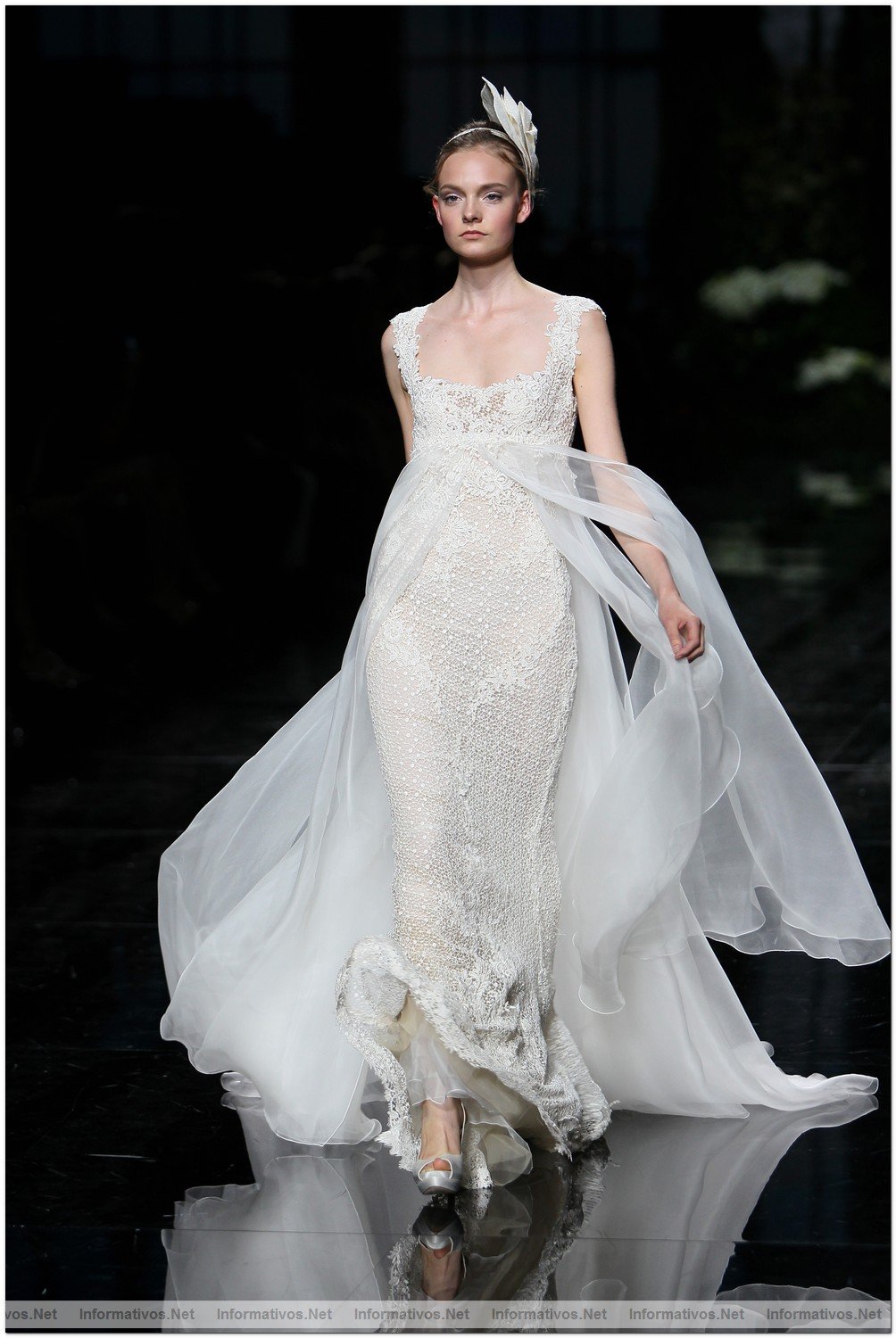 BCN Gaudi Novias MAY012.- Colecci�n Pronovias 2013