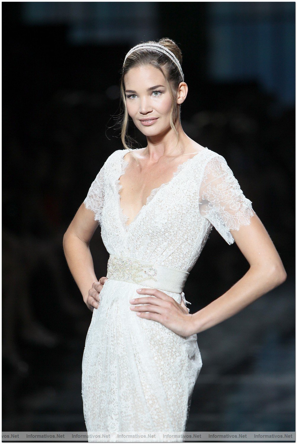 BCN Gaudi Novias MAY012.- Colecci�n Pronovias 2013