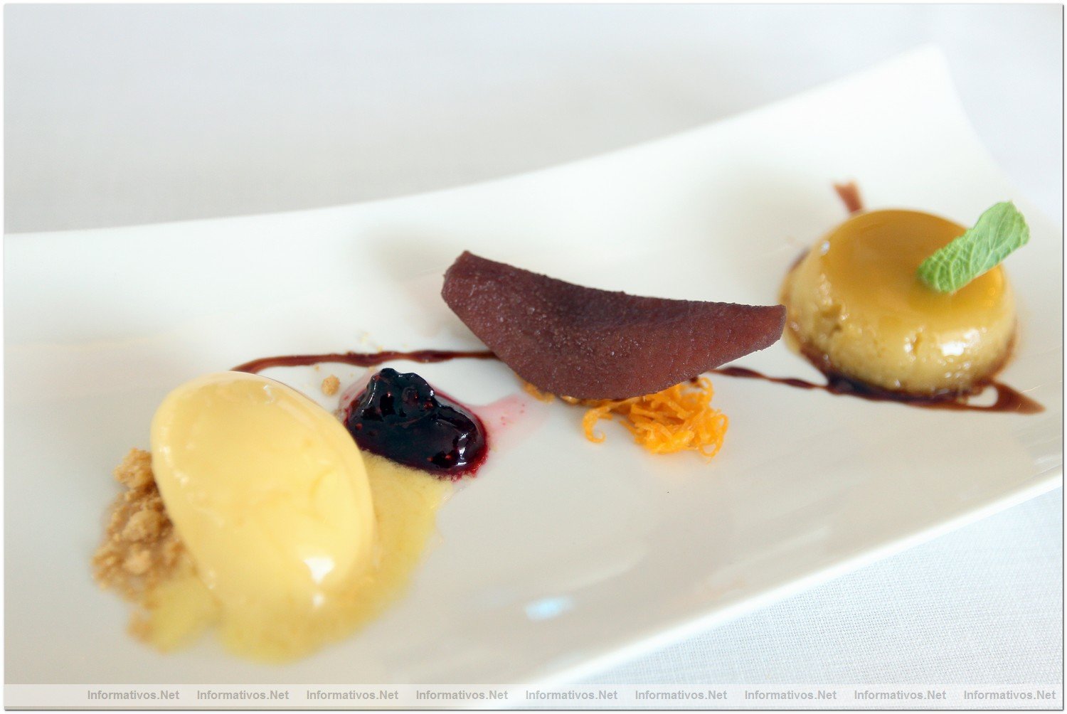 Degustacin de la Alta Cocina Portuguesa. Pudin de porto, la pera cocida en moscatel de Setbal y el sorbete de ctricos; acompaado por un Naval de 2006