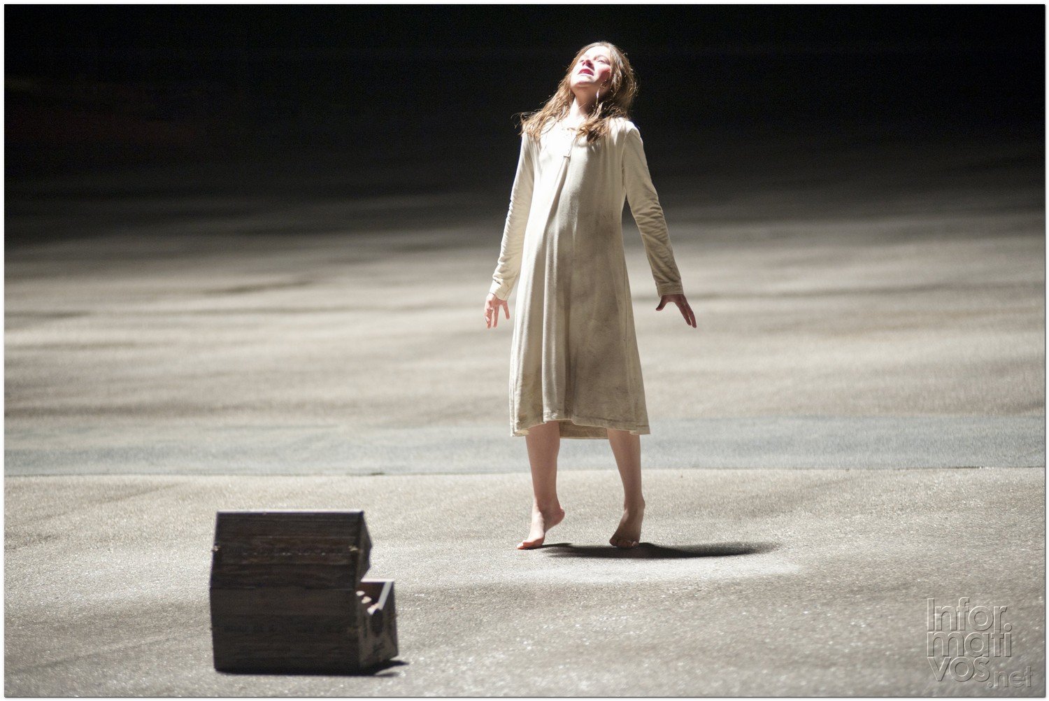 Natasha Calis protagoniza a 'Em' en "THE POSSESSION"