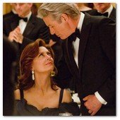 :: Pulse para Ampliar :: Imagen de "EL FRAUDE",  protagonizado por Richard Gere, Susan Sarandon, Tim Roth, Brit Marling y Laetitia Casta, inaugurará la 60 edición del Festival Internacional de Cine de San Sebastián el próximo 21 de septiembre.
