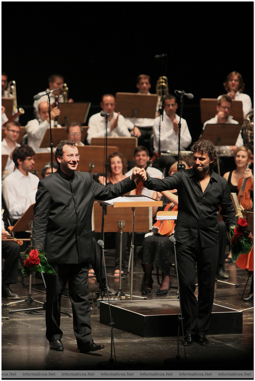 22AGO012.- Recital Lírico Jonas Kaufmann - Festival Castell de Peralada; Auditorio Parque del Castillo: el tenor Jonas Kaufmann acompañado por la Orquesta de Cadaqués dirigida por Jochen Rieder. Sus cinco bises dan idea del éxito de su interpretación