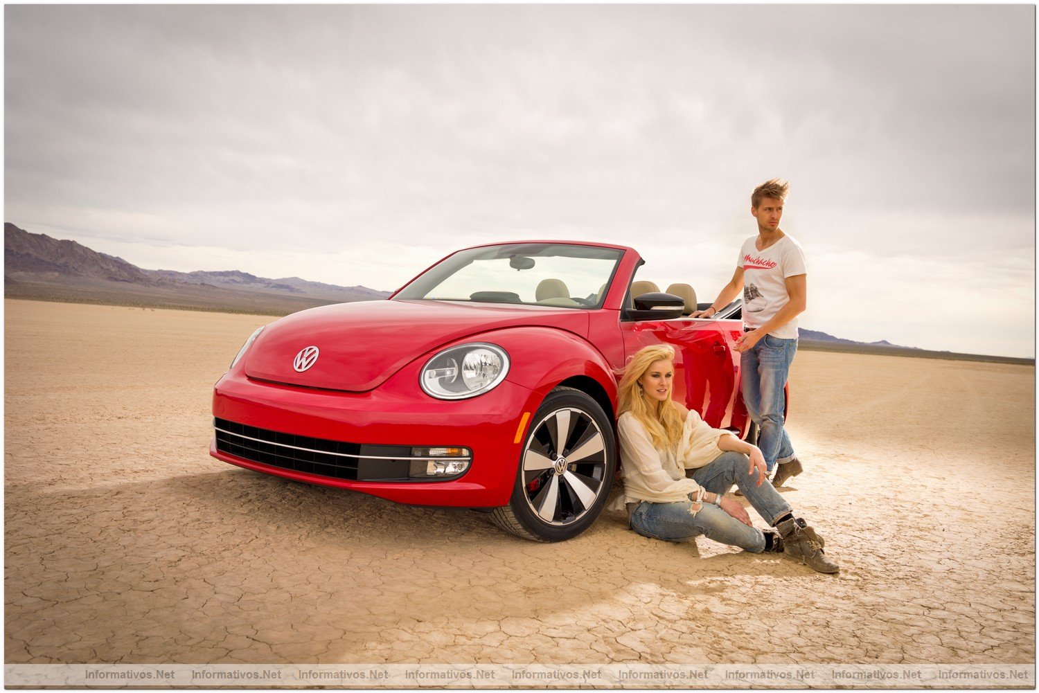 Nuevo Beetle Cabrio: Lanzamiento en Europa en primavera de 2013