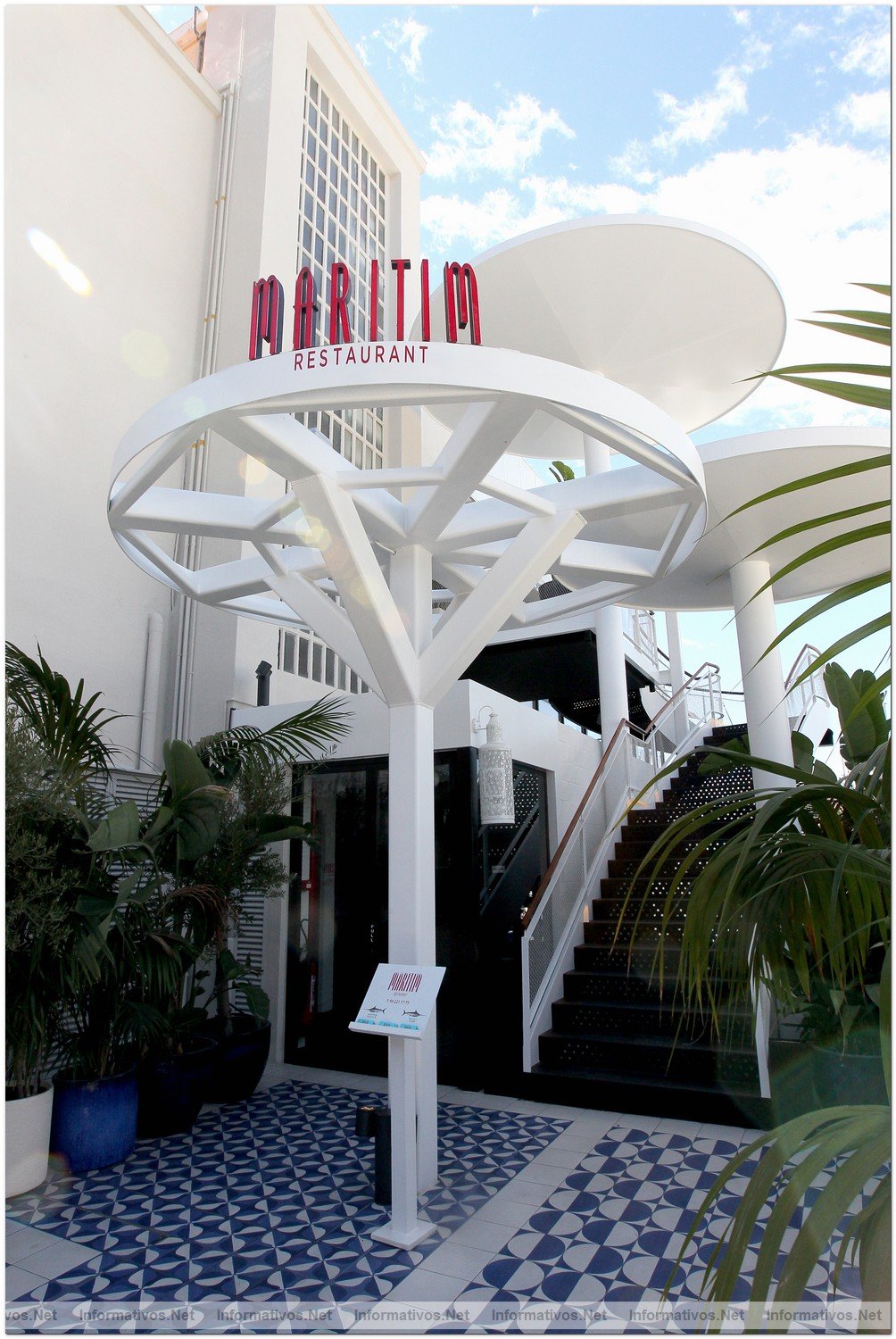 BCNSEP2012.- Restaurante Maritim, junto al Real Club Naútico de Barcelona.