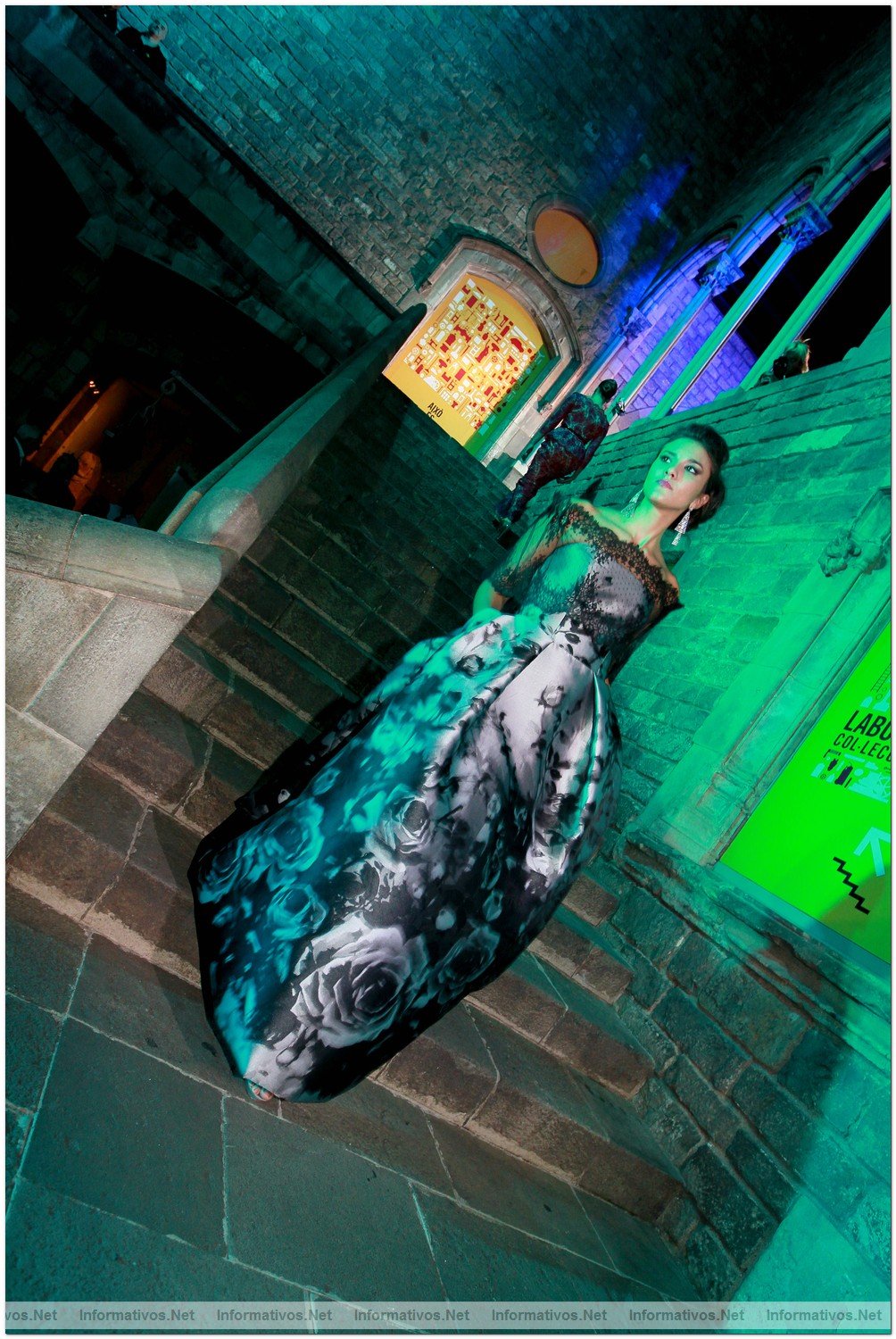 BCN06OCT012.- Desfile Colors al Gotic: diseño de Piedad Rodríguez