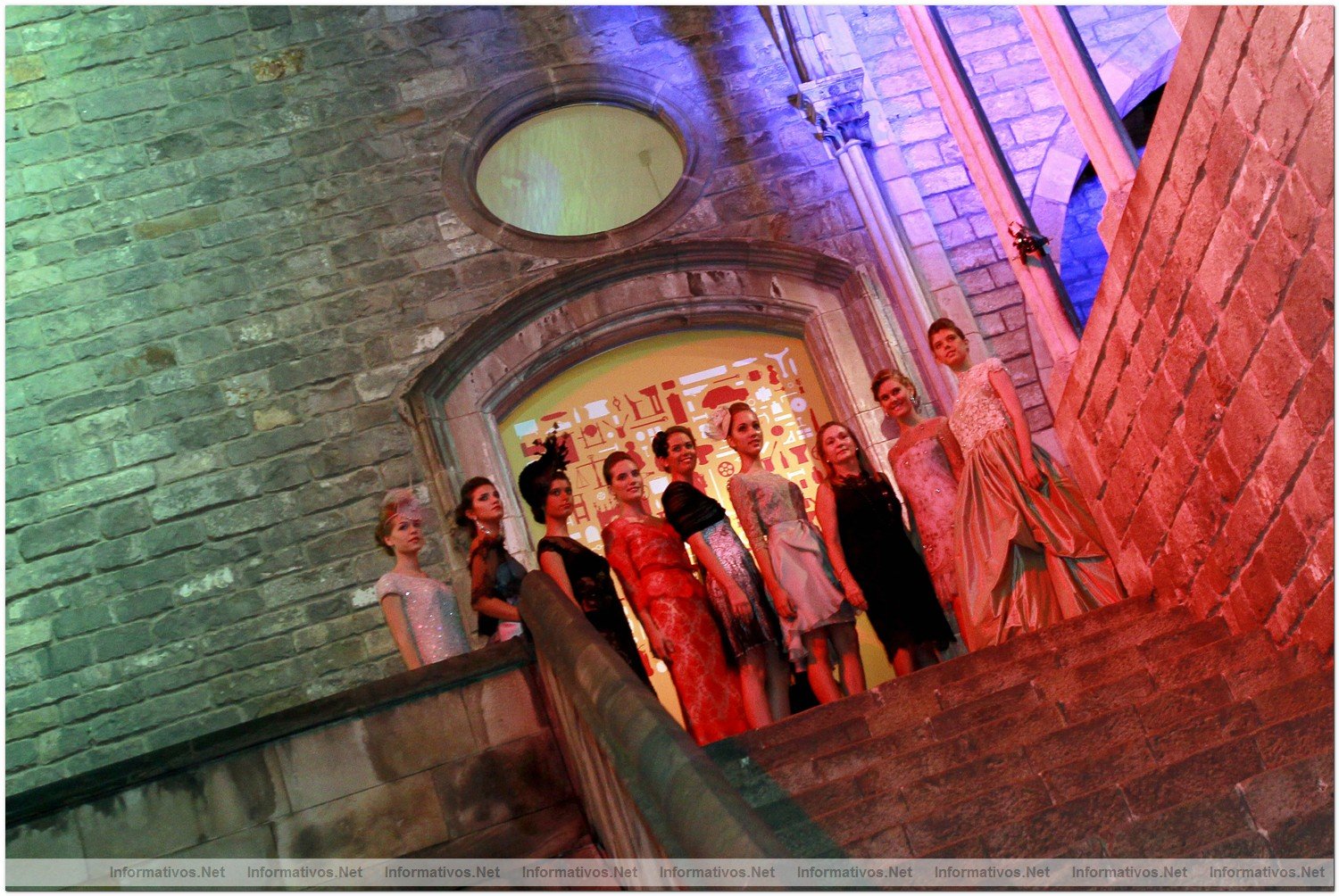 BCN06OCT012.- Desfile Colors al Gotic: diseño de Piedad Rodríguez