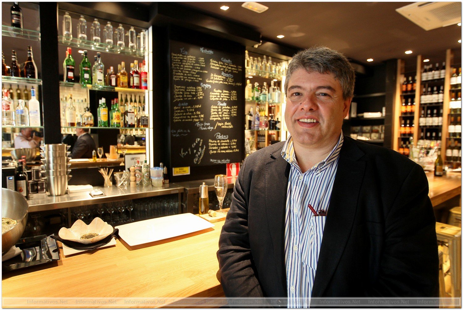 Barcelona: LOFT212 tapas inspiradas en producto mediterráneo. Alberto Longán, propietario.