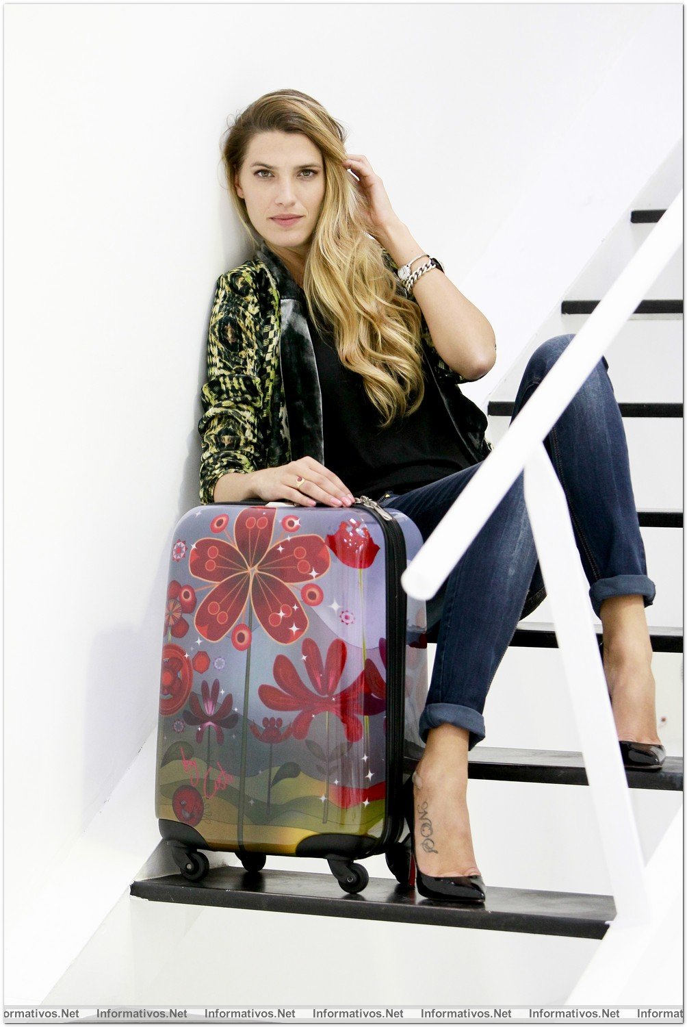 BCNOCT012.- La modelo Laura Sánchez protagonista de la campaña de la firma de bolsos, maletas y complementos Carpisa.