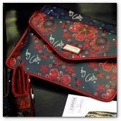 :: Pulse para Ampliar :: BCNOCT012.- La modelo Laura Sánchez protagonista de la campaña de la firma de bolsos, maletas y complementos Carpisa.