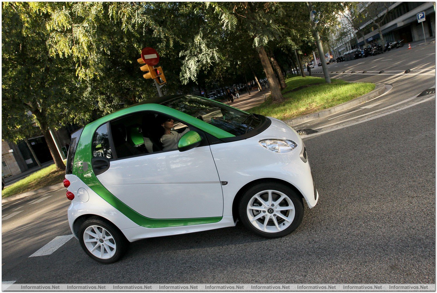 BCN18OCT012.- Probamos el nuevo Smart Fortwo Electric Drive