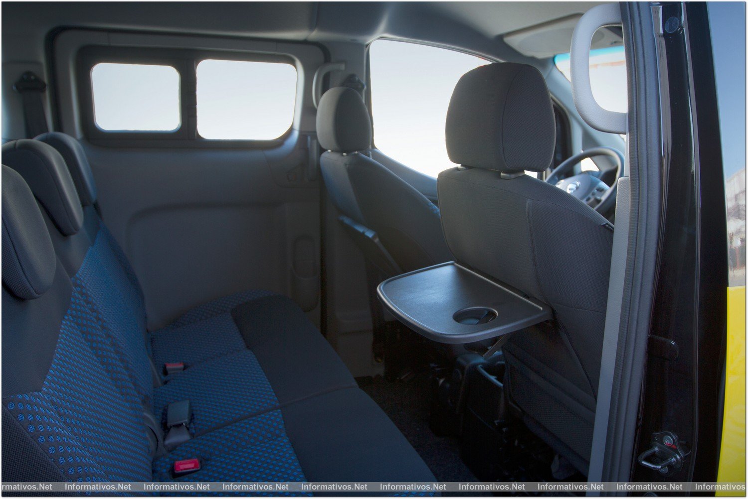 BCN22NOV012.- Nissan ha presentado el NV200 y el e-NV200 como el taxi de nueva generación para la ciudad de Barcelona. 