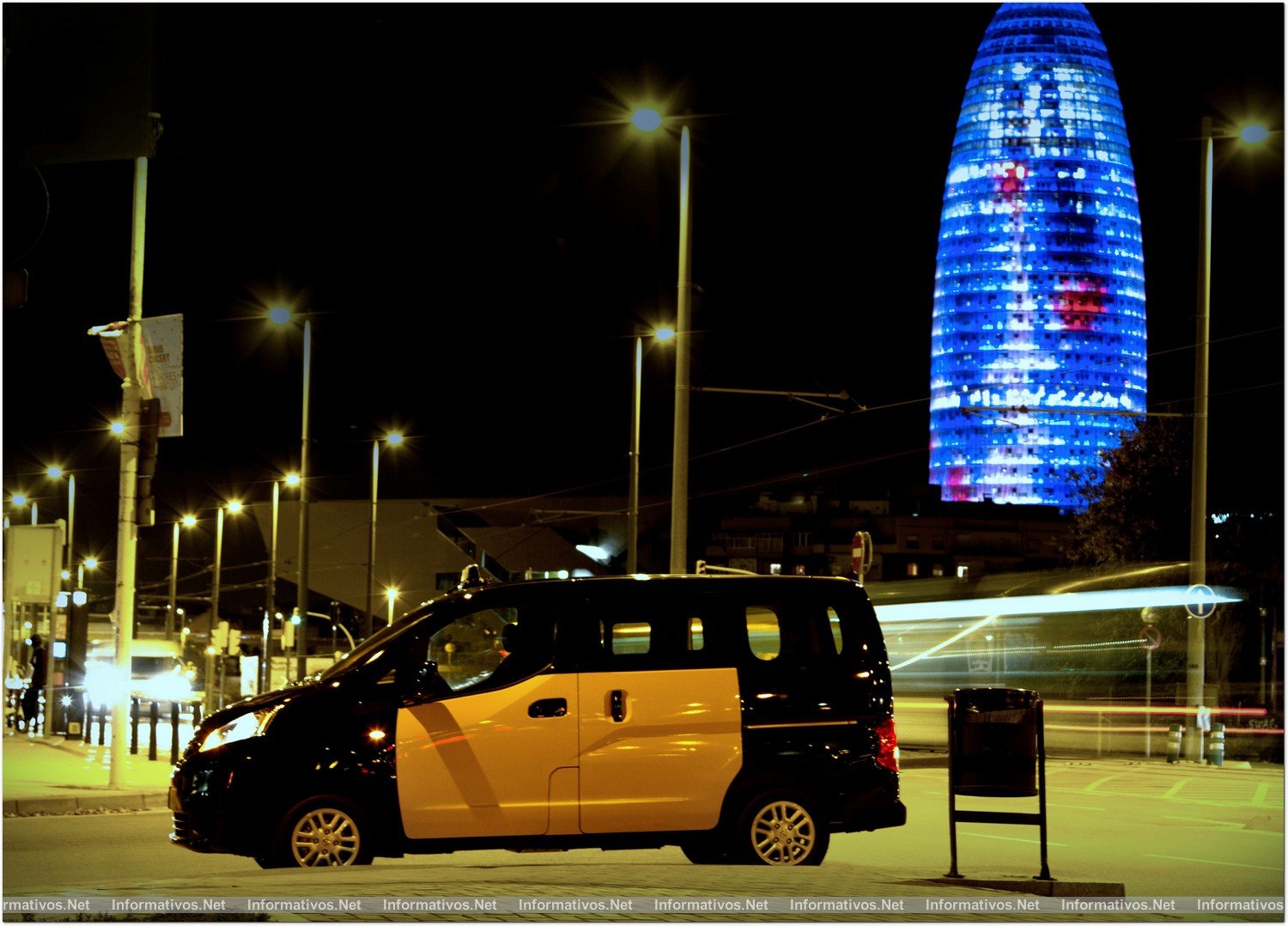 BCN22NOV012.- Nissan ha presentado el NV200 y el e-NV200 como el taxi de nueva generación para la ciudad de Barcelona. 