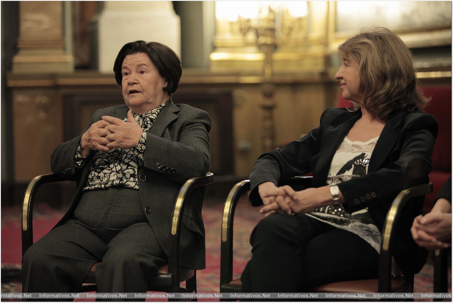 Fotograma de "Las Constituyentes" un documental de Oliva Acosta, que es un homenaje histórico a las Mujeres Parlamentarias en la Legislatura Constituyente