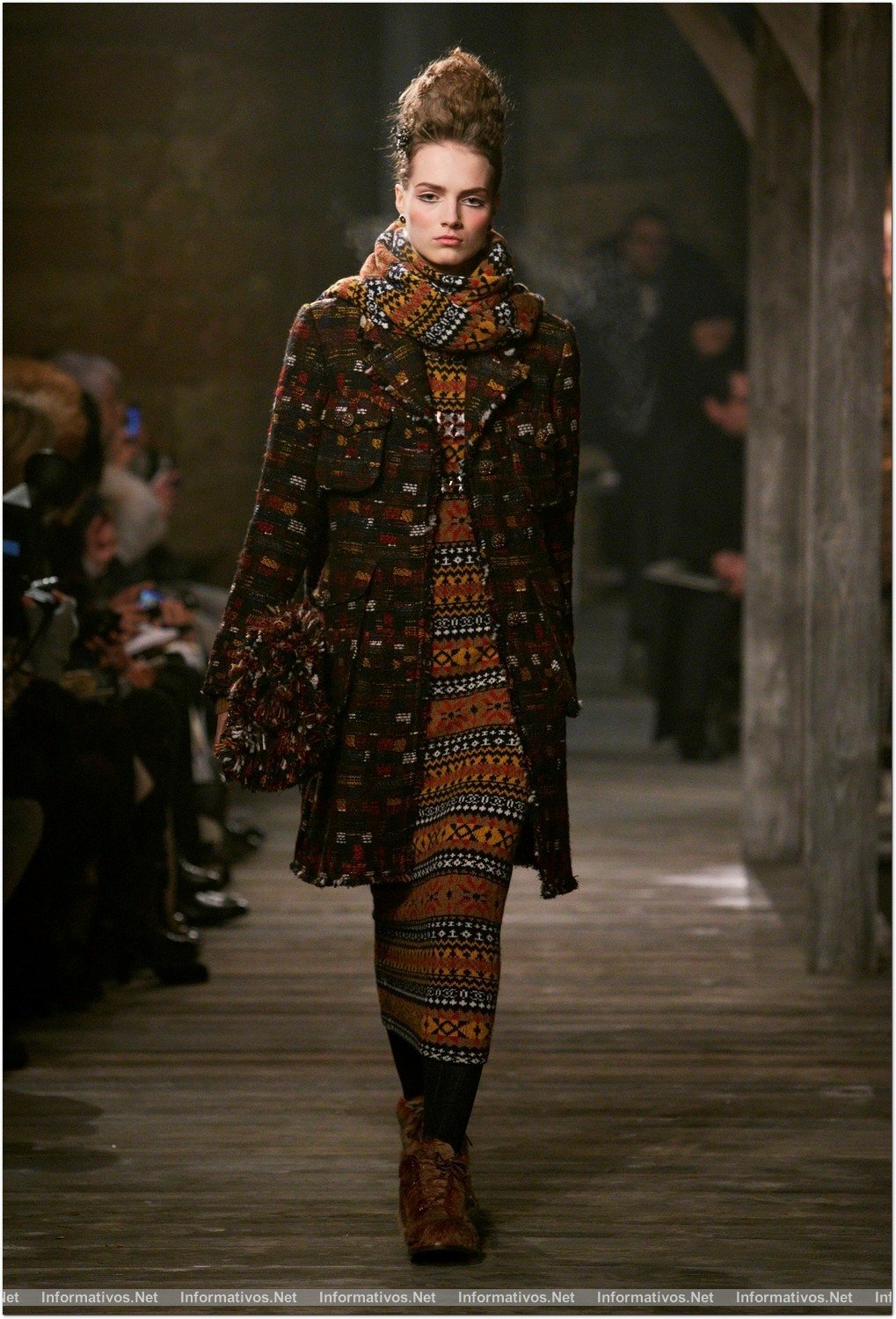 Desfile de Karl Lagerfeld para Chanel "Métiers d´Art" 2012/2013 en Escocia