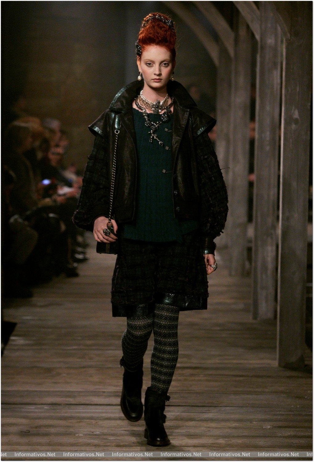 Desfile de Karl Lagerfeld para Chanel "Métiers d´Art" 2012/2013 en Escocia