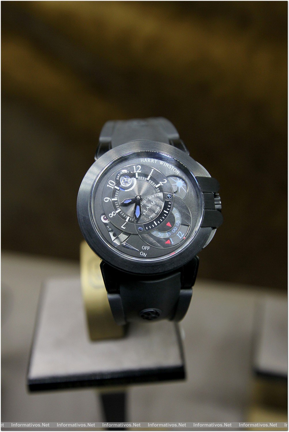 BCN12DIC012.- GR Barcelona exhibe 30 piezas exclusivas de las colecciones de relojería Harry Winston 