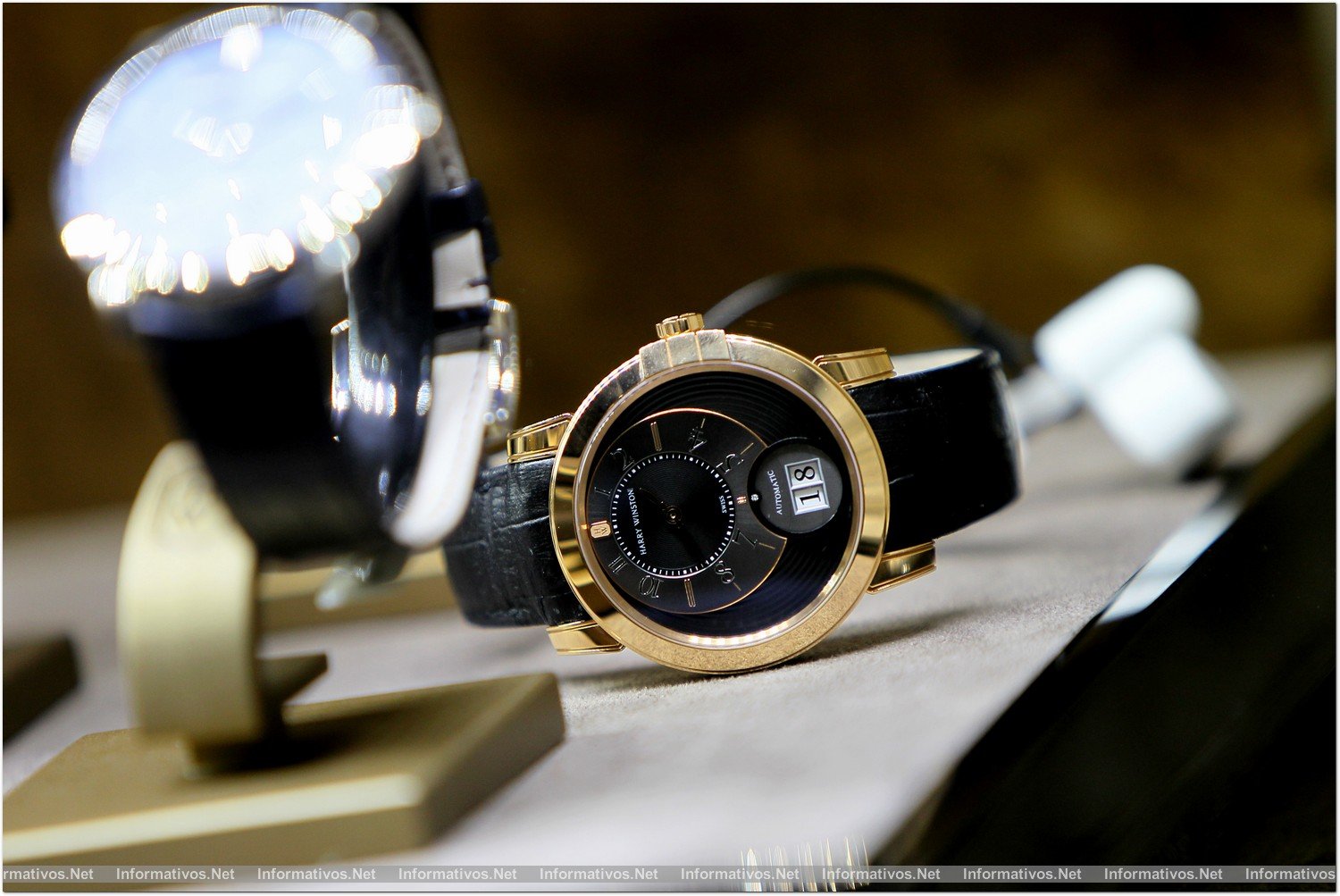 BCN12DIC012.- GR Barcelona exhibe 30 piezas exclusivas de las colecciones de relojería Harry Winston 