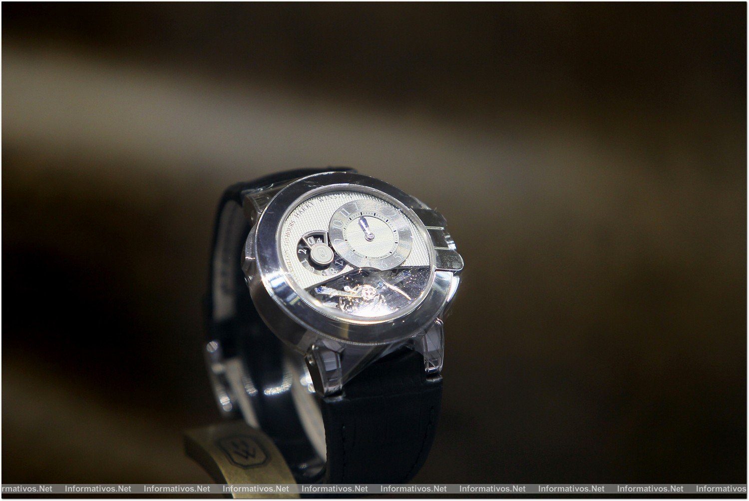 BCN12DIC012.- GR Barcelona exhibe 30 piezas exclusivas de las colecciones de relojería Harry Winston 
