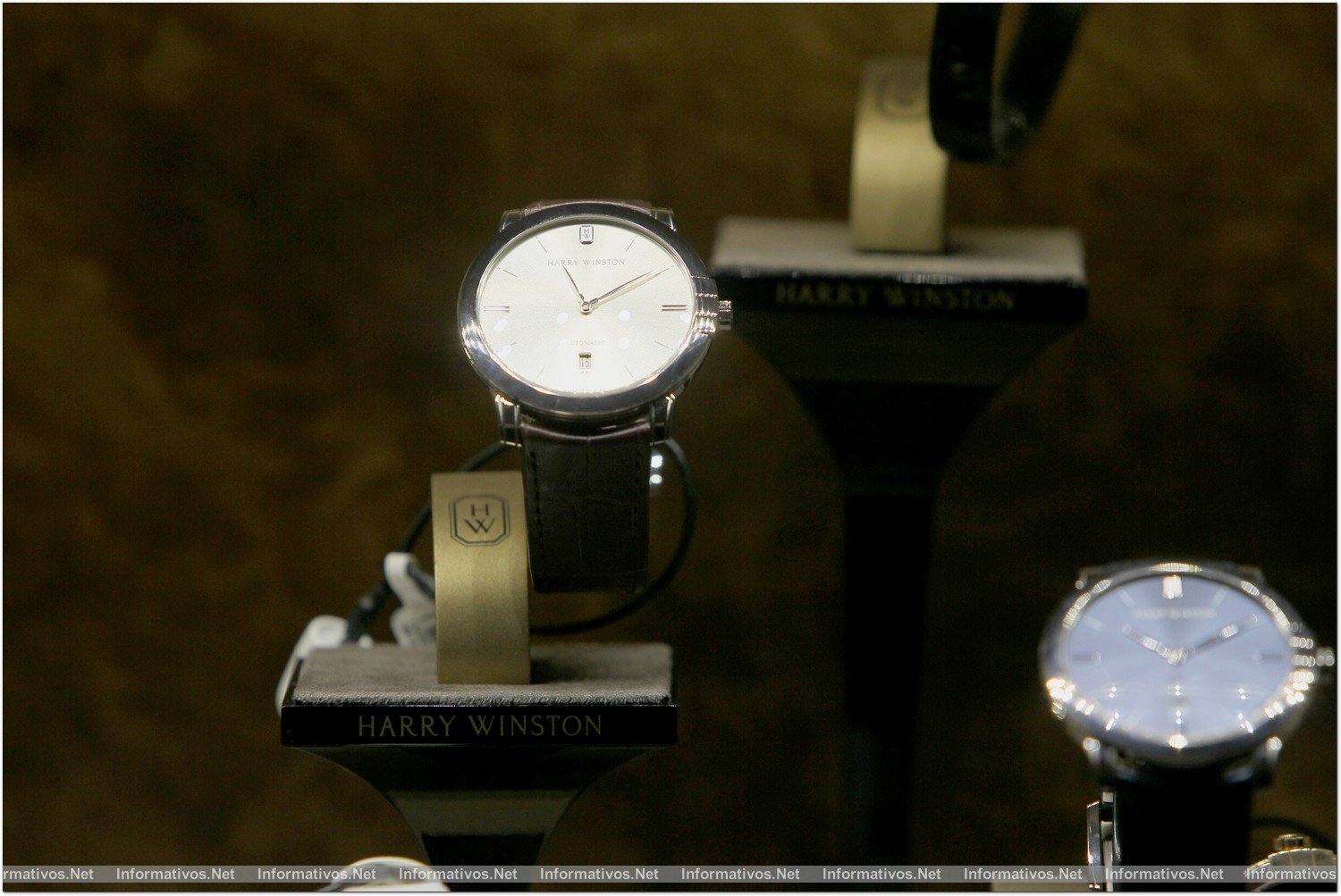 BCN12DIC012.- GR Barcelona exhibe 30 piezas exclusivas de las colecciones de relojería Harry Winston 