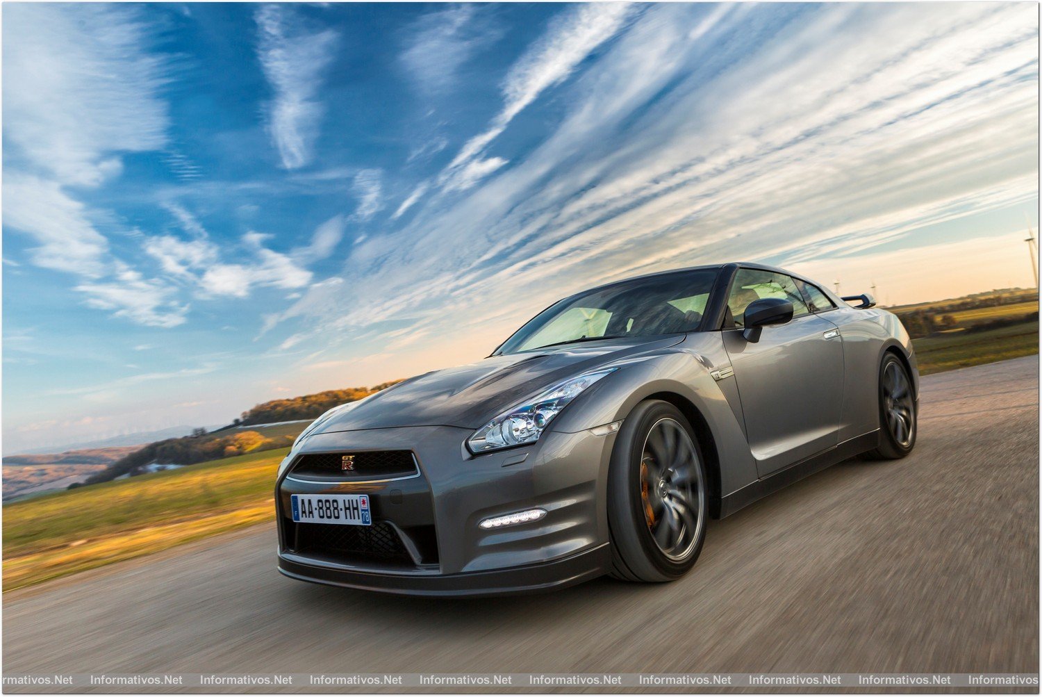 BCNENE013.- EL NUEVO NISSAN GT-R 2013 YA A LA VENTA EN ESPAÑA
