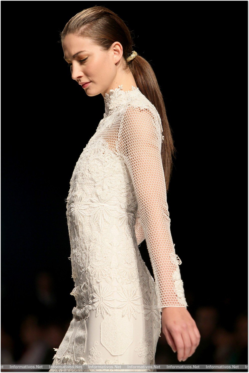 BCN01MAY013.- Barcelona Bridal Week- Pasarela Gaudí: Yolan Cris 