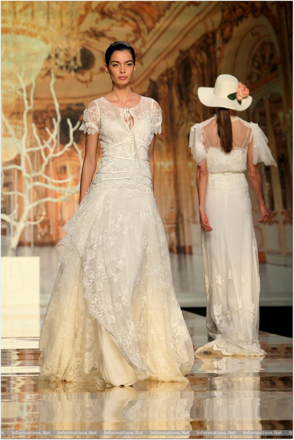 BCN01MAY013.- Barcelona Bridal Week- Pasarela Gaudí: Yolan Cris 