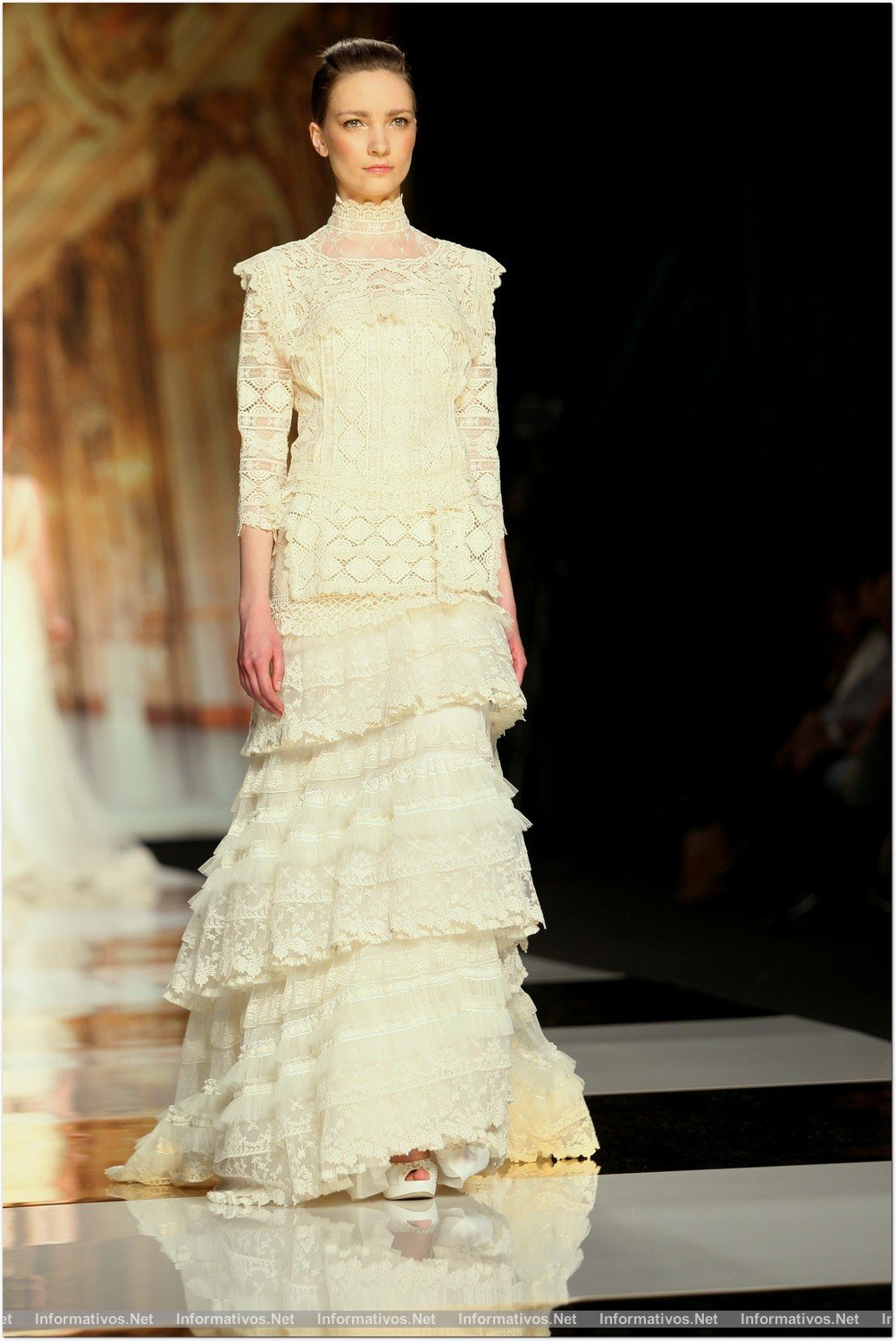 BCN01MAY013.- Barcelona Bridal Week- Pasarela Gaudí: Yolan Cris 