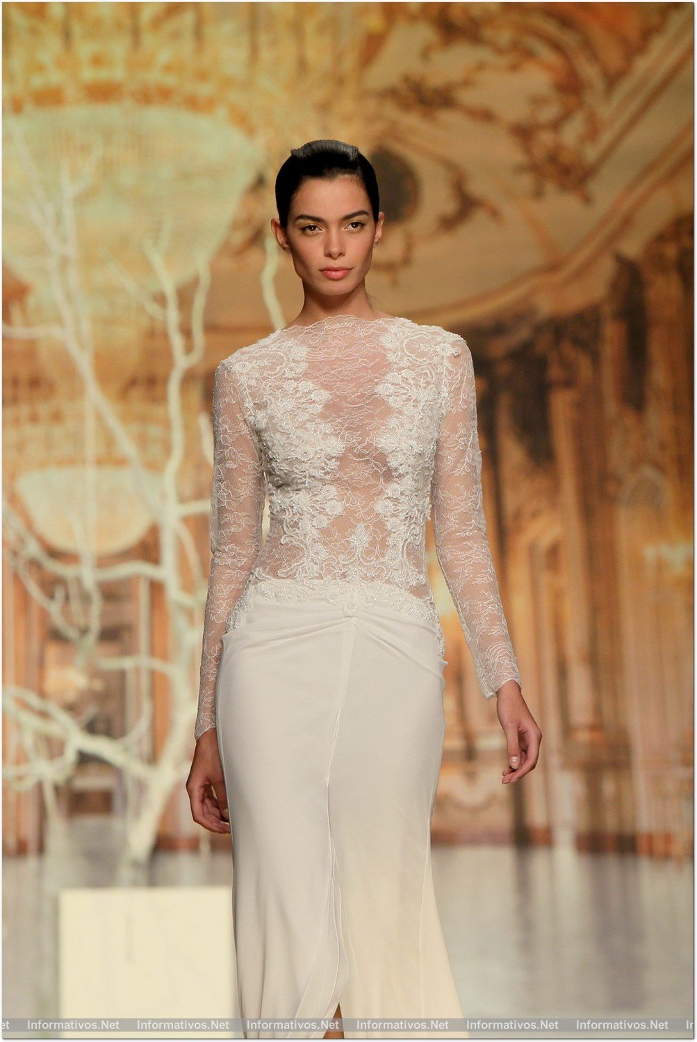 BCN01MAY013.- Barcelona Bridal Week- Pasarela Gaudí: Yolan Cris 