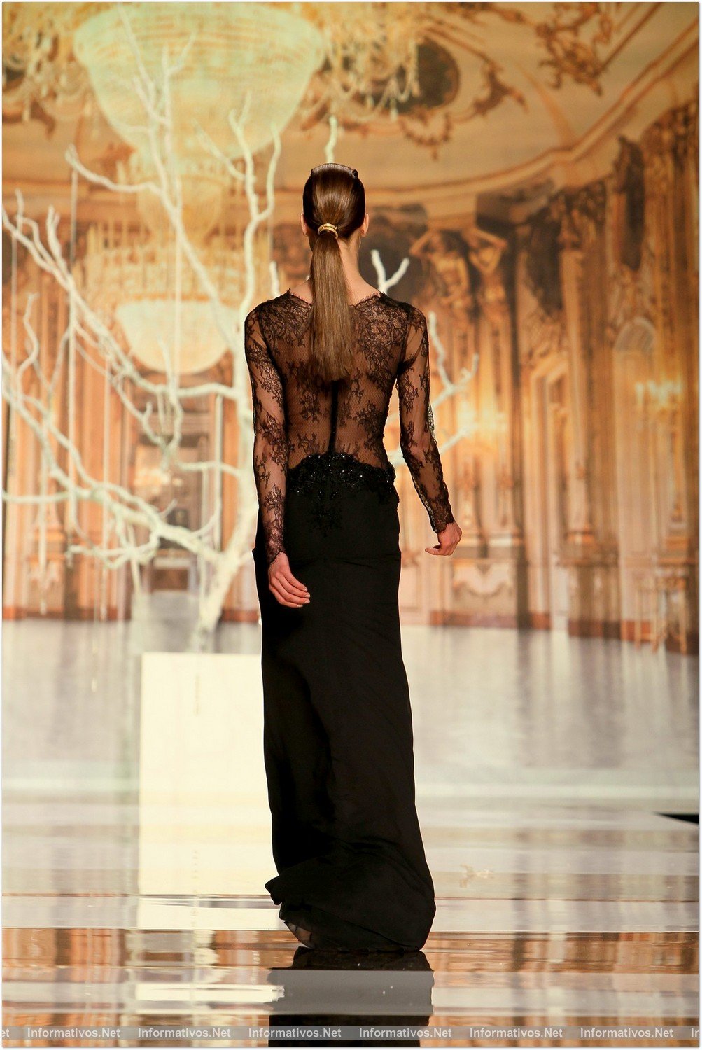 BCN01MAY013.- Barcelona Bridal Week- Pasarela Gaudí: Yolan Cris 