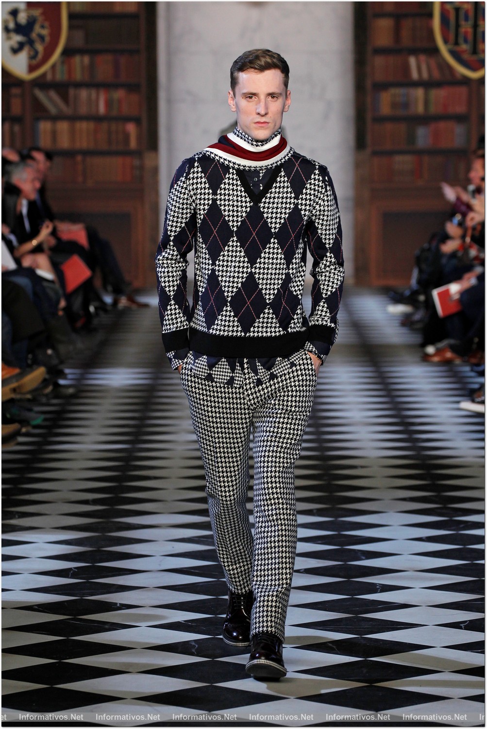 NY08FEB013.- Desfile Tommy Hilfiger Fall 2013 Men's Collection. 16. GEORGE